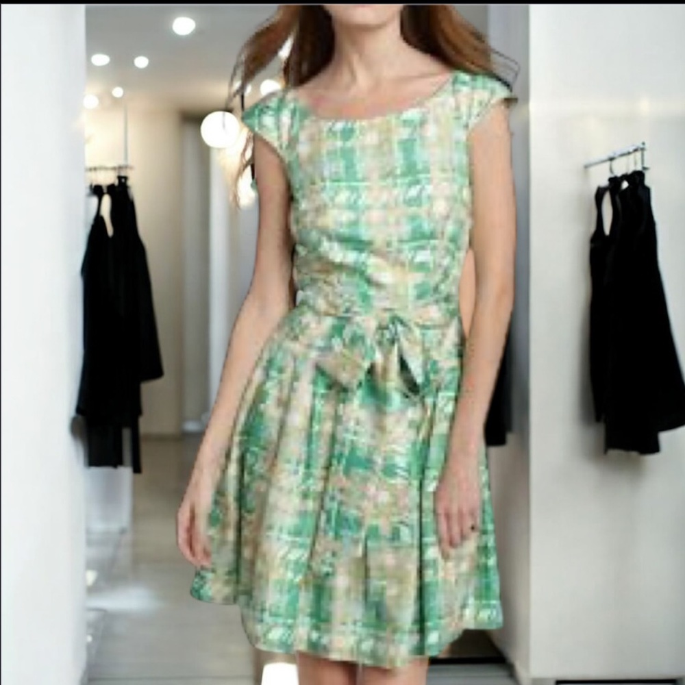 Kate Spade New York SILK RETRO
Plaid Fit & Flare Dress 60s Style Size
4